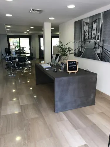 Bahia Boutique Apartments 埃斯特波纳 0*,  西班牙